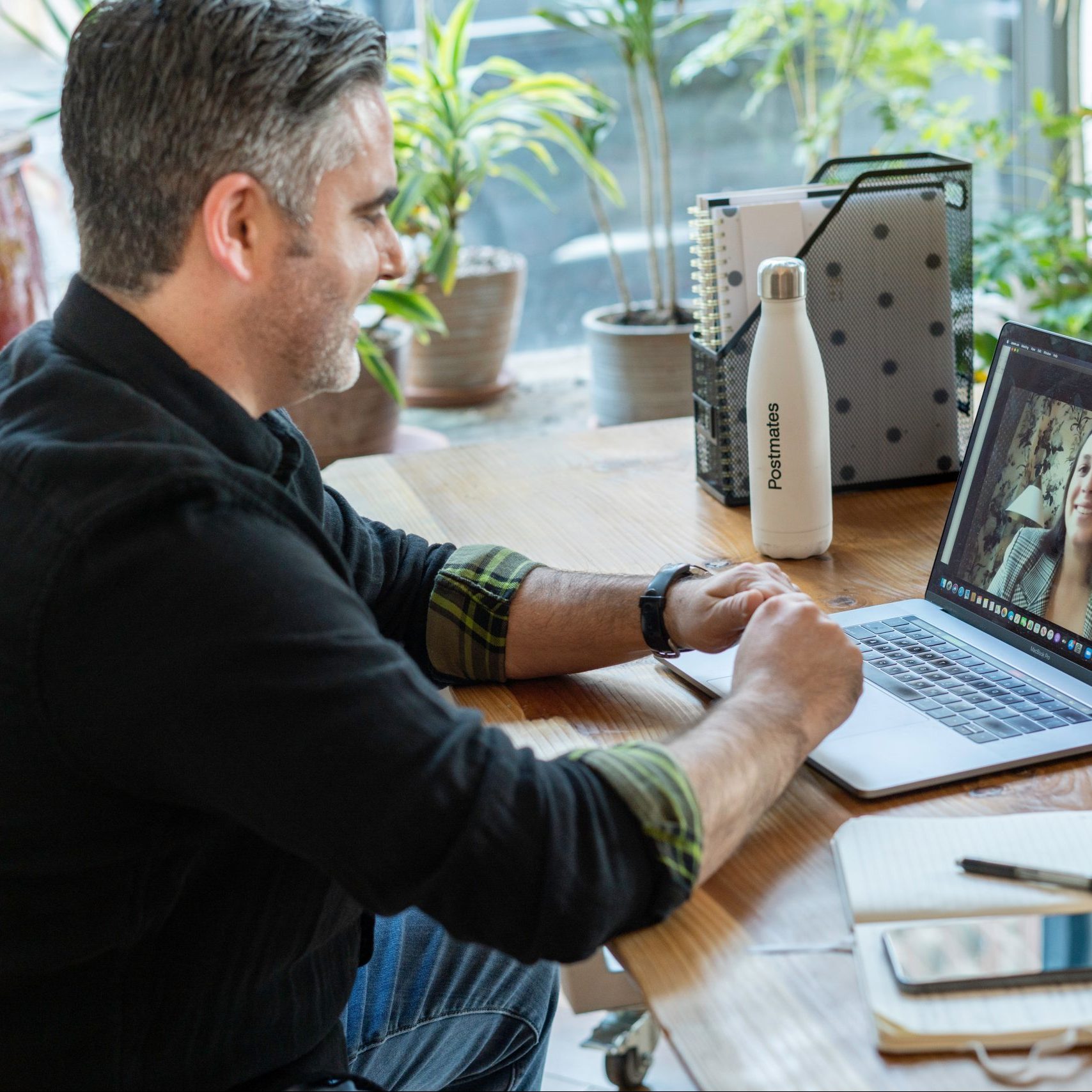 linkedin-sales-solutions-Be5aVKFv9ho-unsplash Conpaas: Consulting Procurement