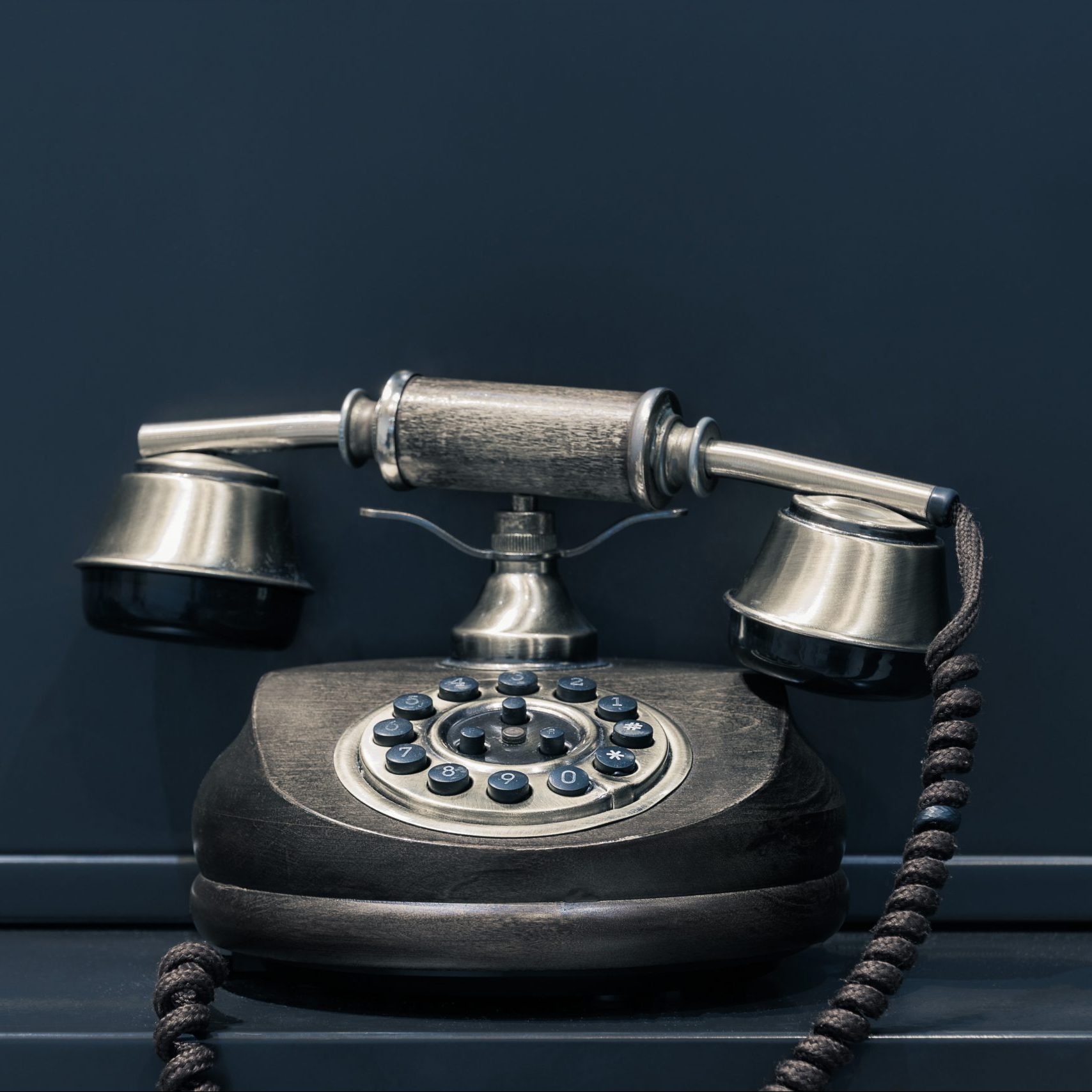 pawel-czerwinski--0xCCPIbl3M-unsplash Media Center